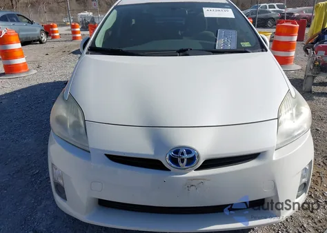 2010 Toyota Prius Iii z USA, uszkodzony, nr VIN JTDKN3DU8A0007997